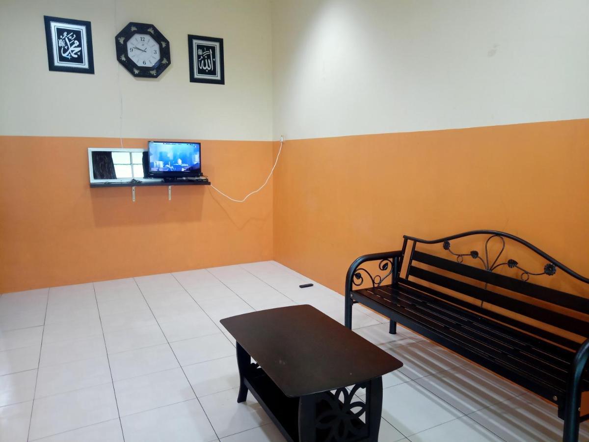 Homestay Bukit Kayu Hitam With 3 Bedrooms Not Sharing Free Wifi 外观 照片