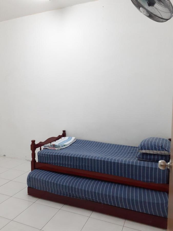 Homestay Bukit Kayu Hitam With 3 Bedrooms Not Sharing Free Wifi 外观 照片